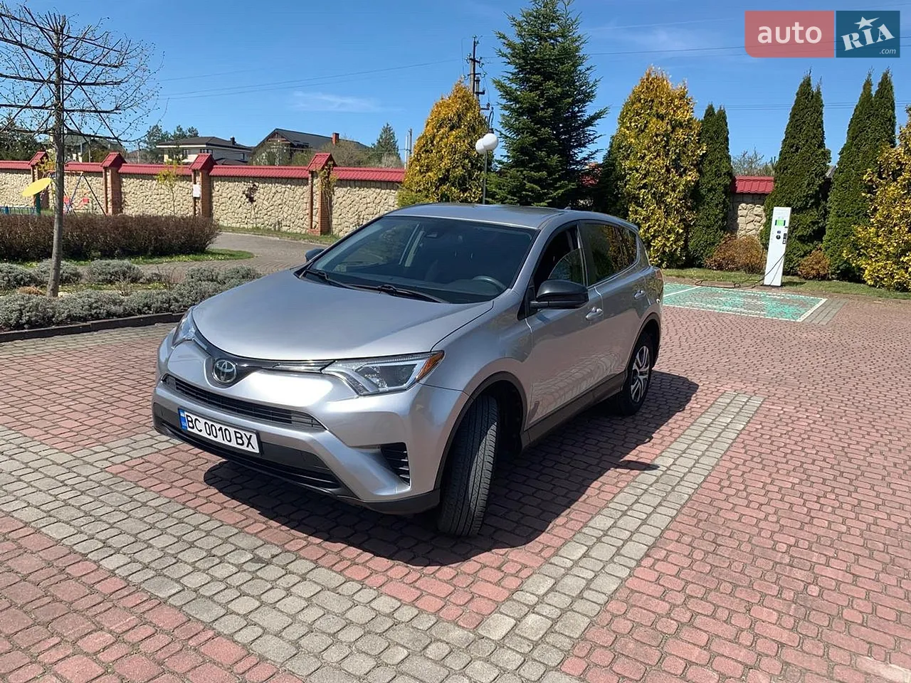2018 Toyota RAV 4 - мініатюра 21