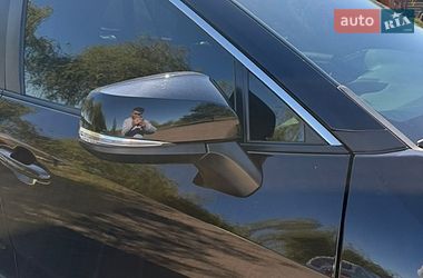 Внедорожник / Кроссовер Toyota RAV4 2022 в Гайвороне