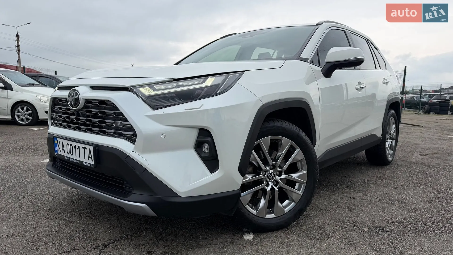 2022 Toyota RAV 4 - мініатюра 6