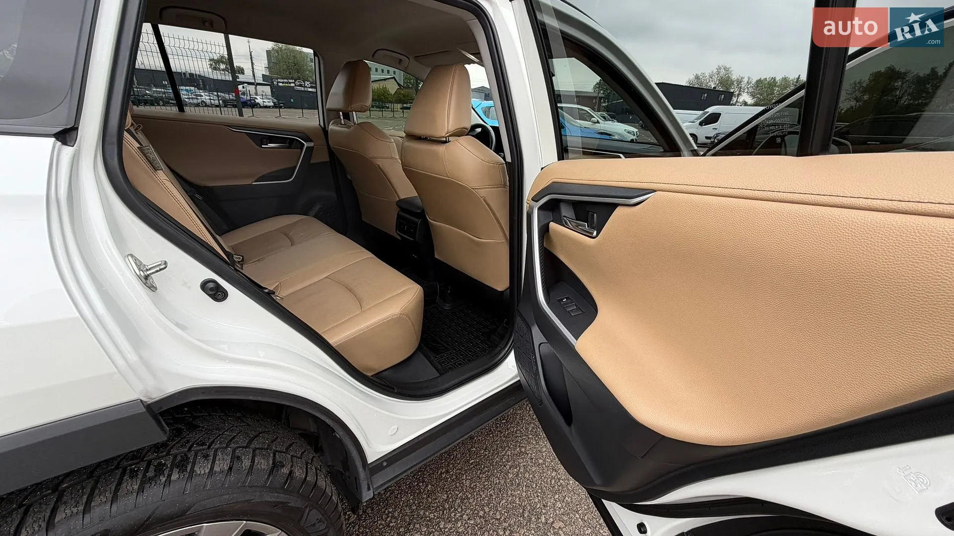 2022 Toyota RAV 4 - мініатюра 49