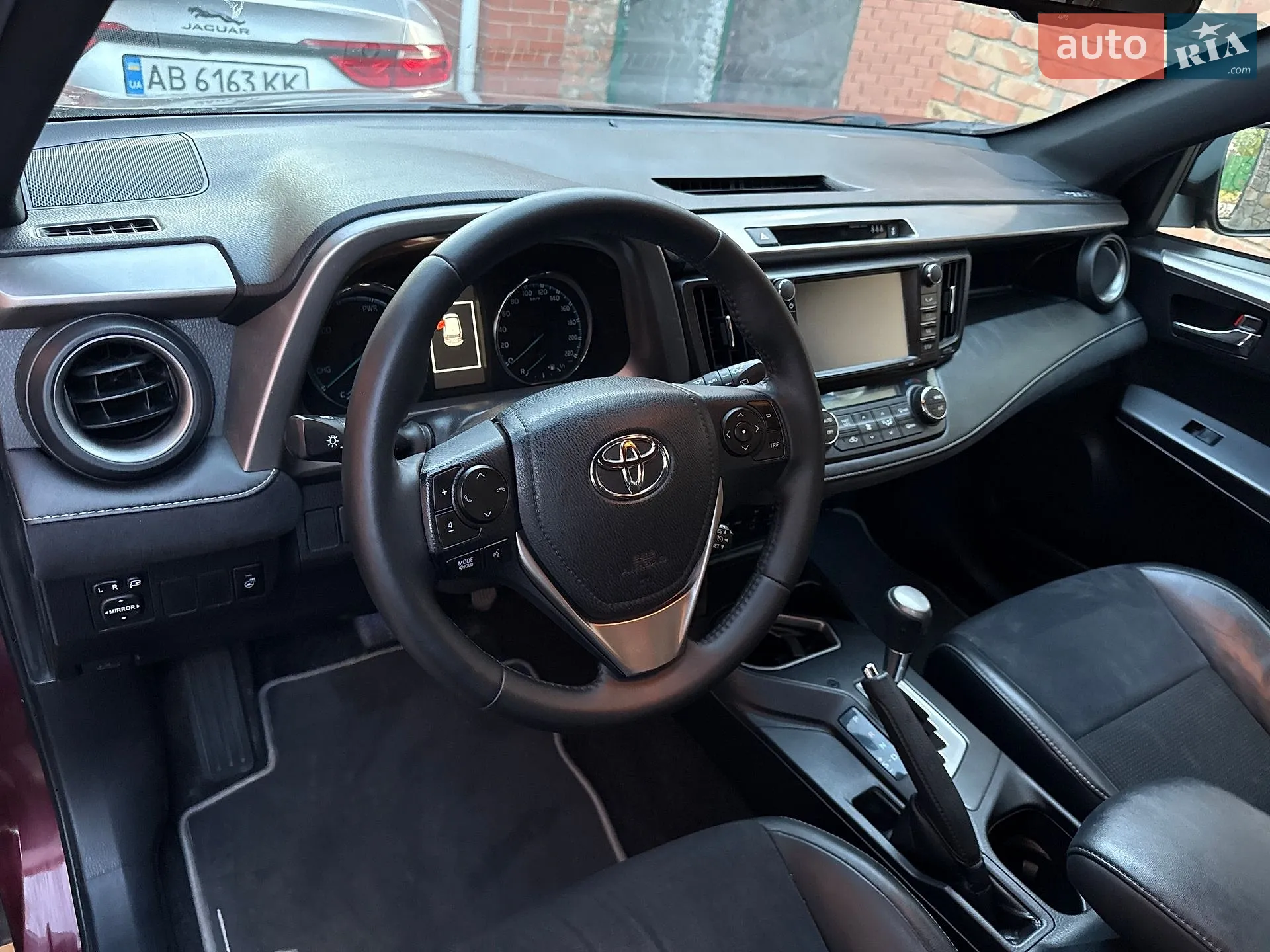 2017 Toyota RAV 4 - мініатюра 14