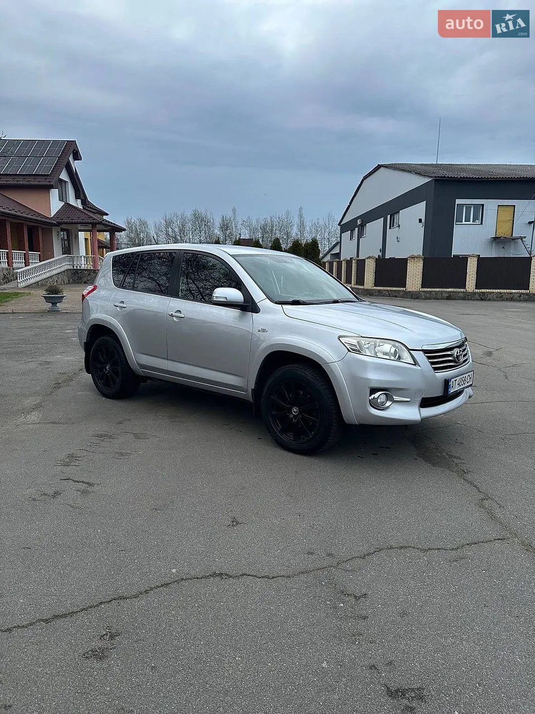 2010 Toyota RAV 4 - фото 1