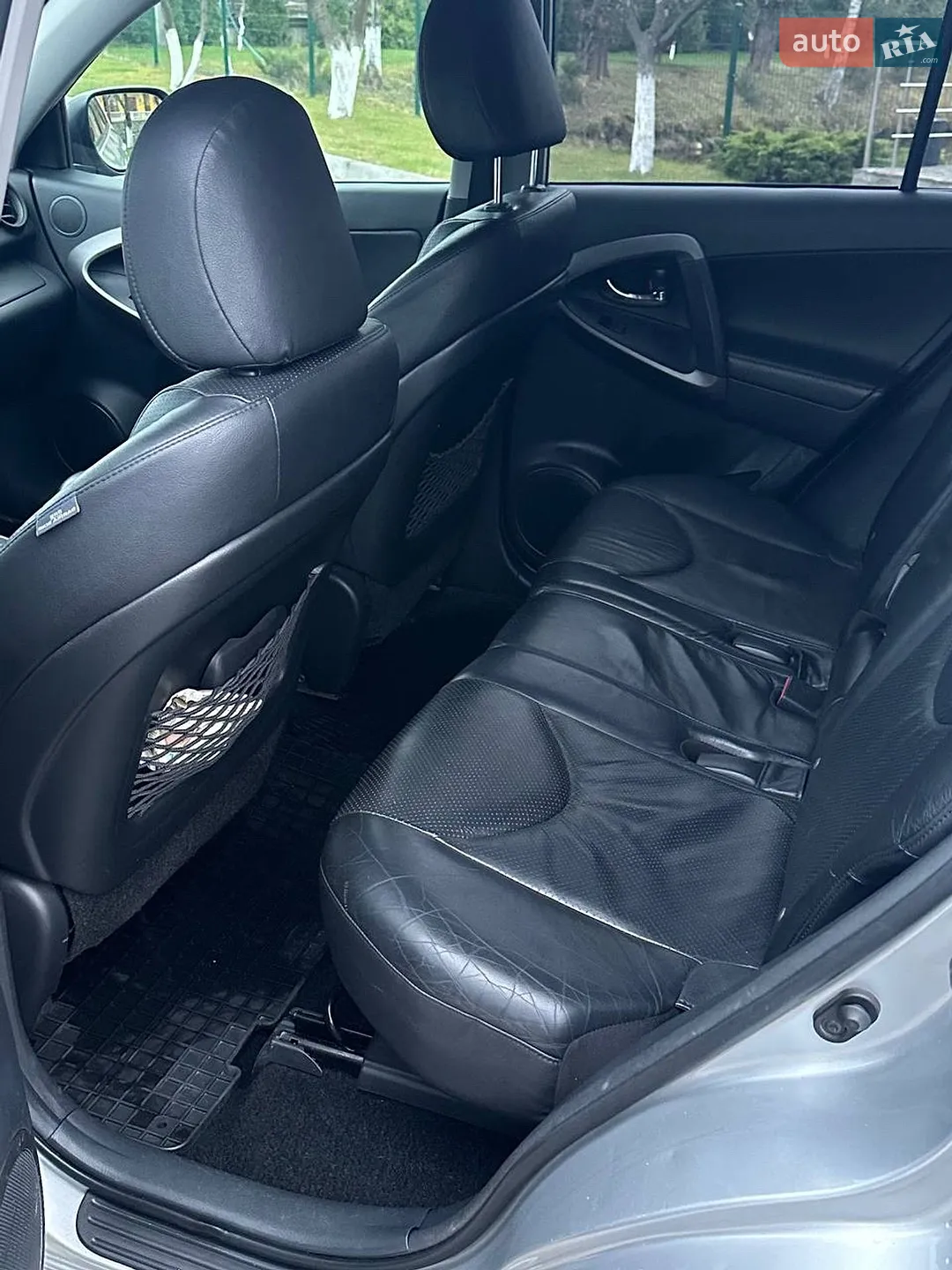 2010 Toyota RAV 4 - мініатюра 19
