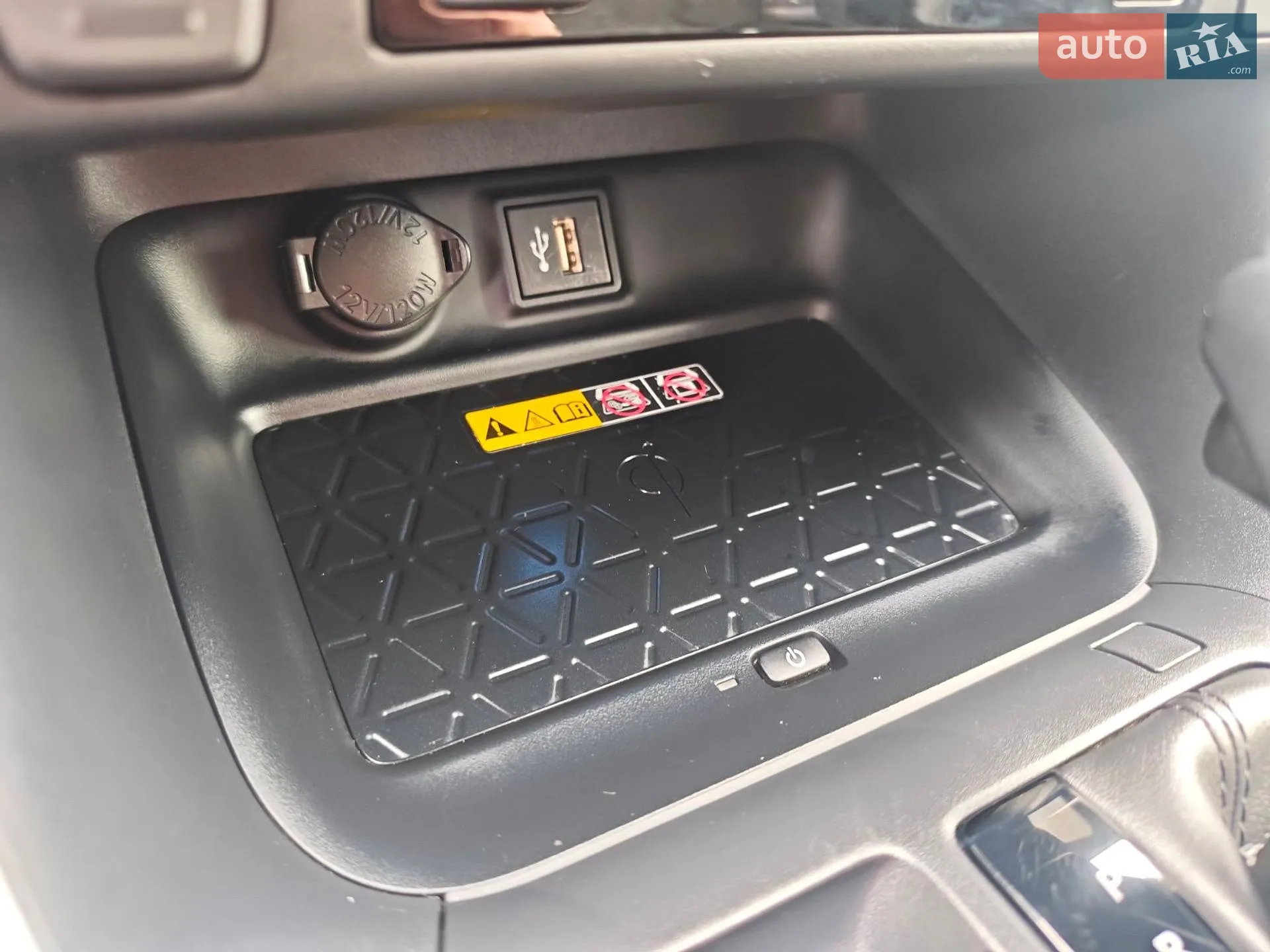 2023 Toyota RAV 4 - мініатюра 24