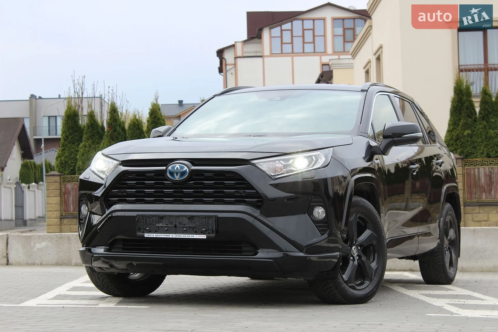 2021 Toyota RAV 4 - фото 1