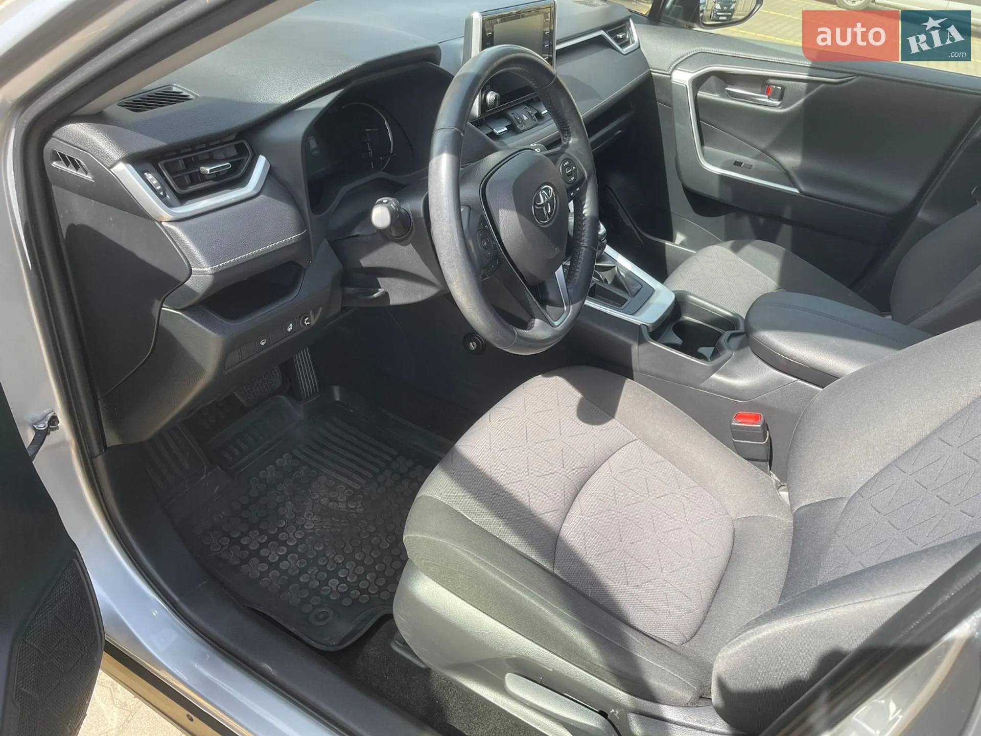 2019 Toyota RAV 4 - мініатюра 10