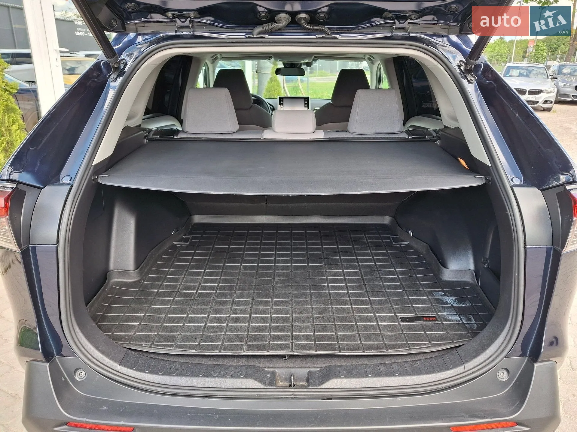 2019 Toyota RAV 4 - мініатюра 22
