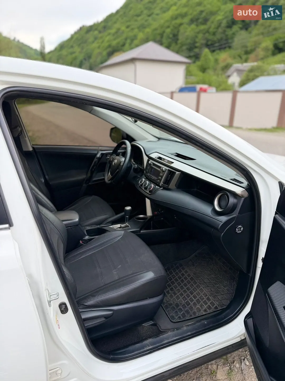 2013 Toyota RAV 4 - мініатюра 14