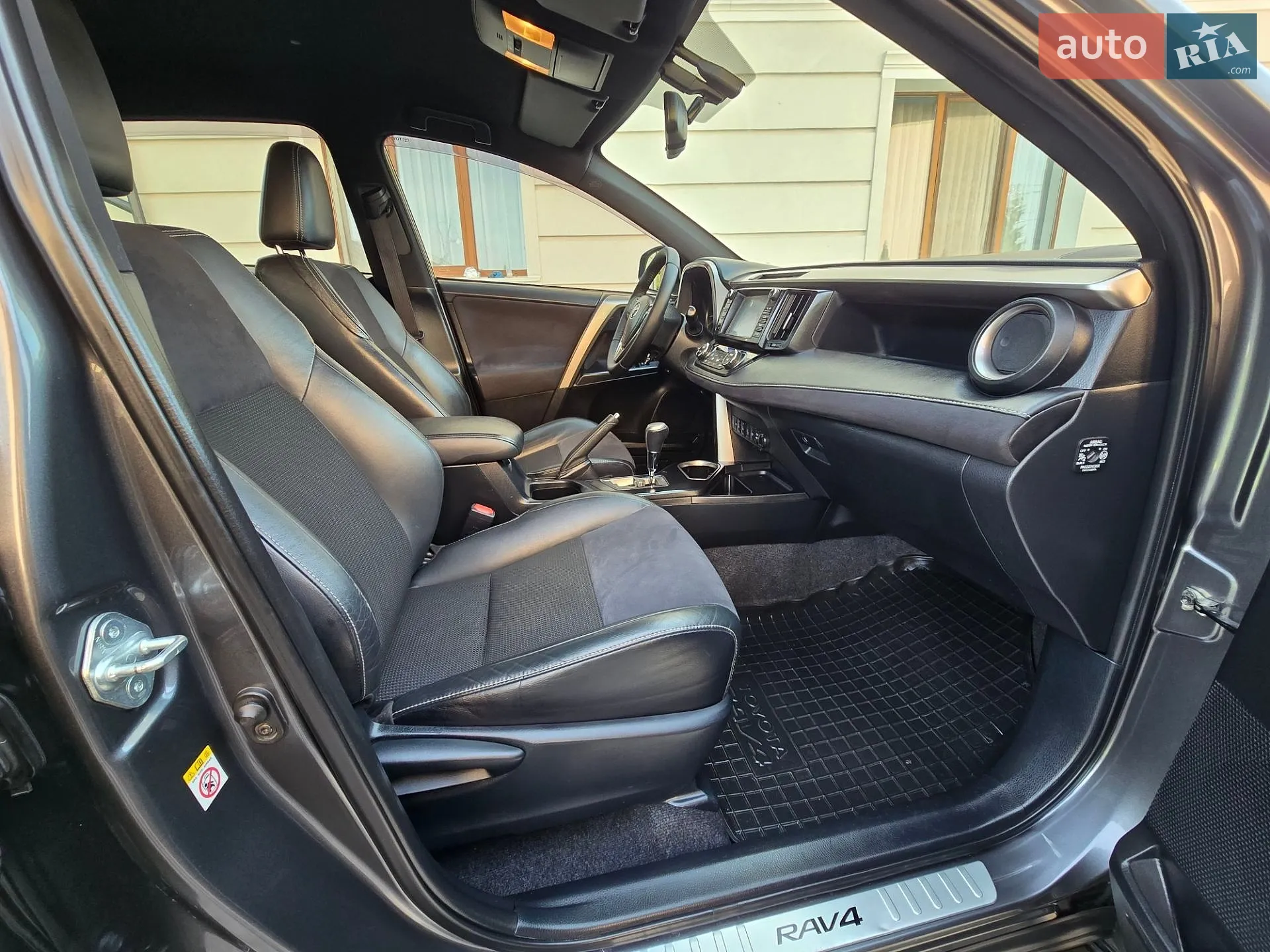 2016 Toyota RAV 4 - мініатюра 37