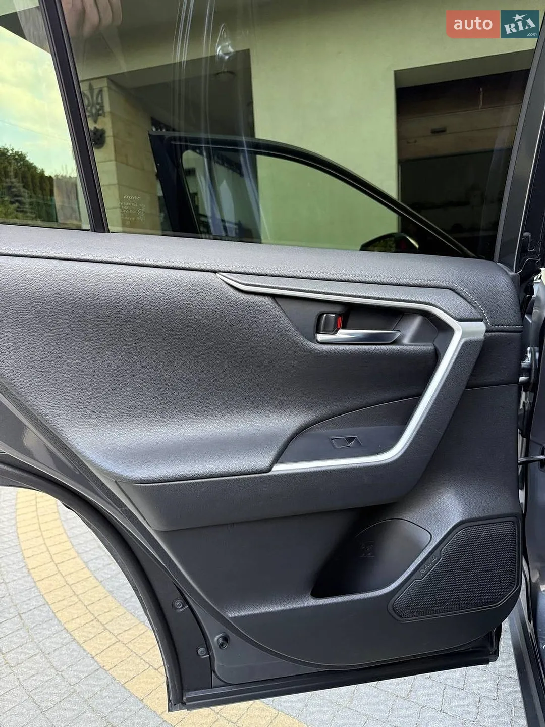 2020 Toyota RAV 4 - мініатюра 11