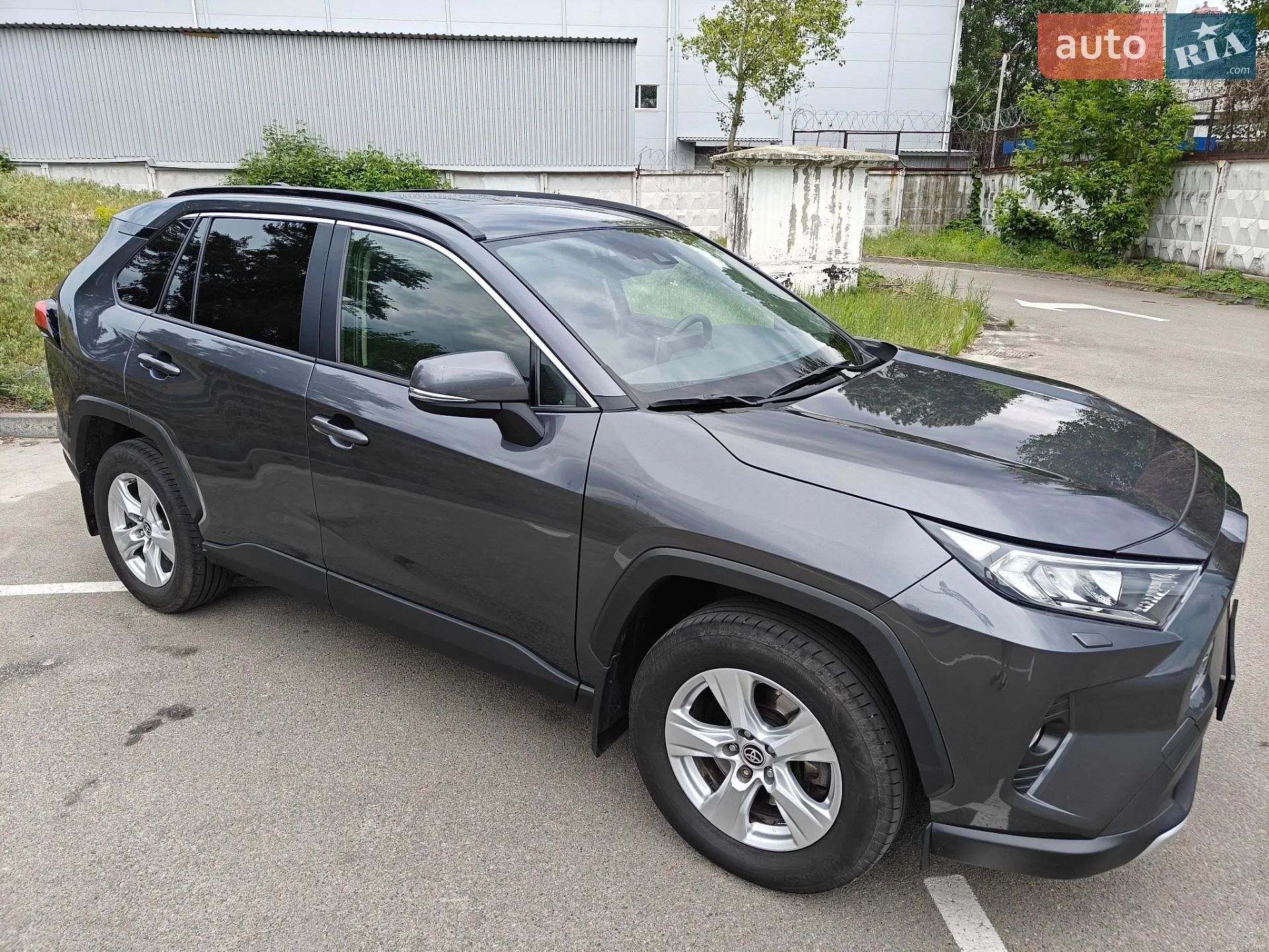 2021 Toyota RAV 4 - мініатюра 8