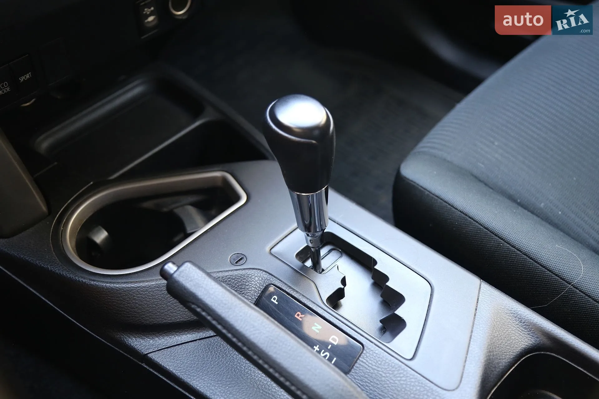 2016 Toyota RAV 4 - мініатюра 20