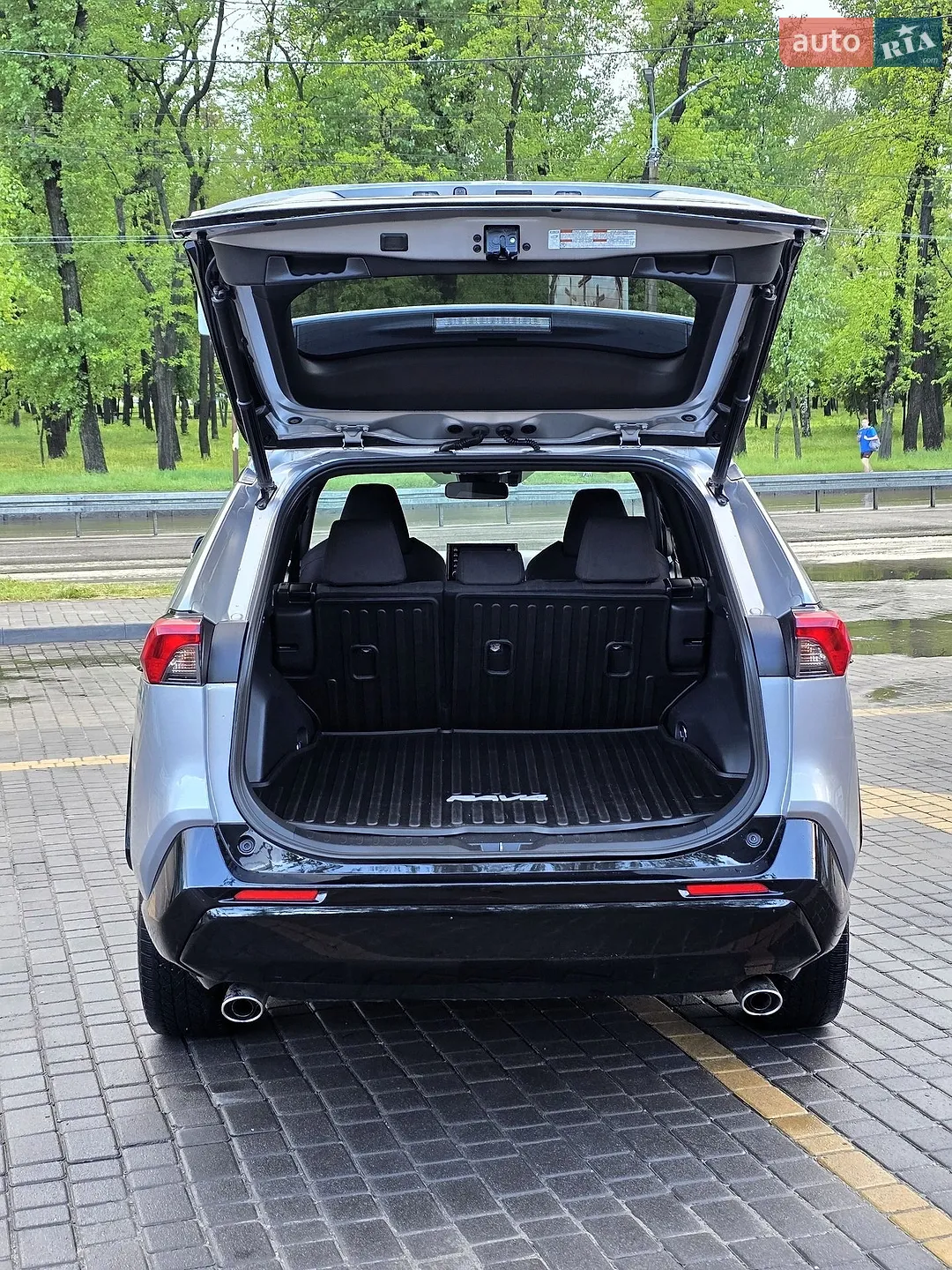 2021 Toyota RAV 4 - мініатюра 10
