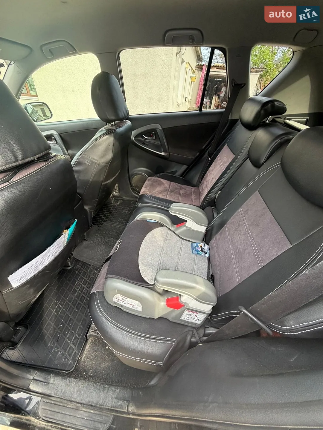 2010 Toyota RAV 4 - мініатюра 3