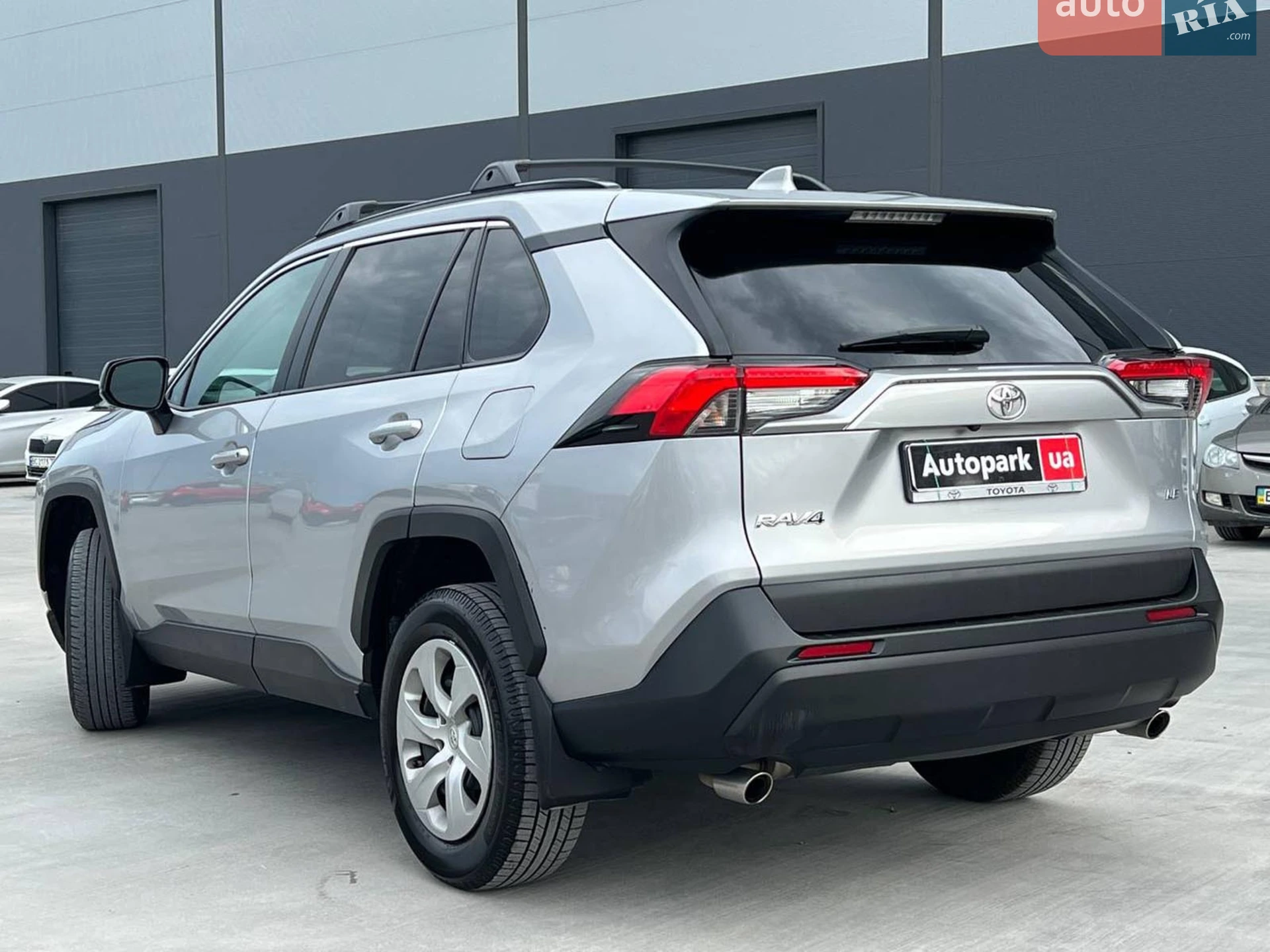 2020 Toyota RAV 4 - мініатюра 7