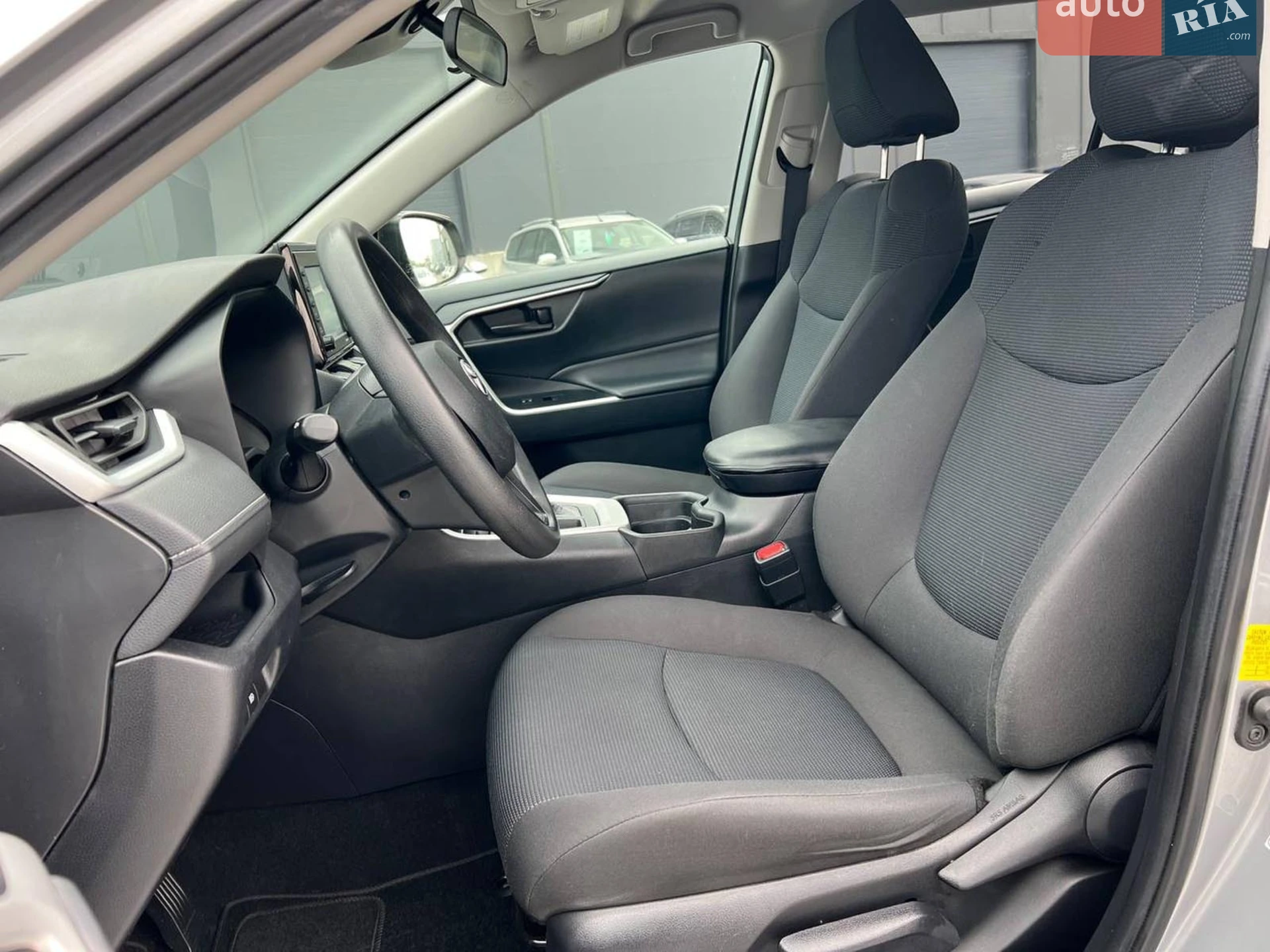 2020 Toyota RAV 4 - мініатюра 20