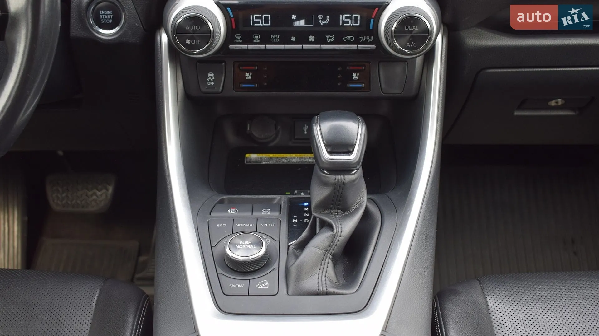 2019 Toyota RAV 4 - мініатюра 21