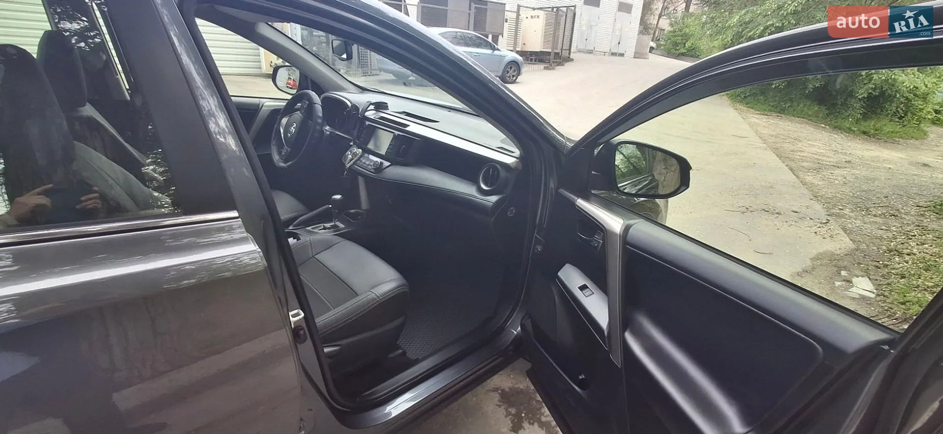 2018 Toyota RAV 4 - мініатюра 10