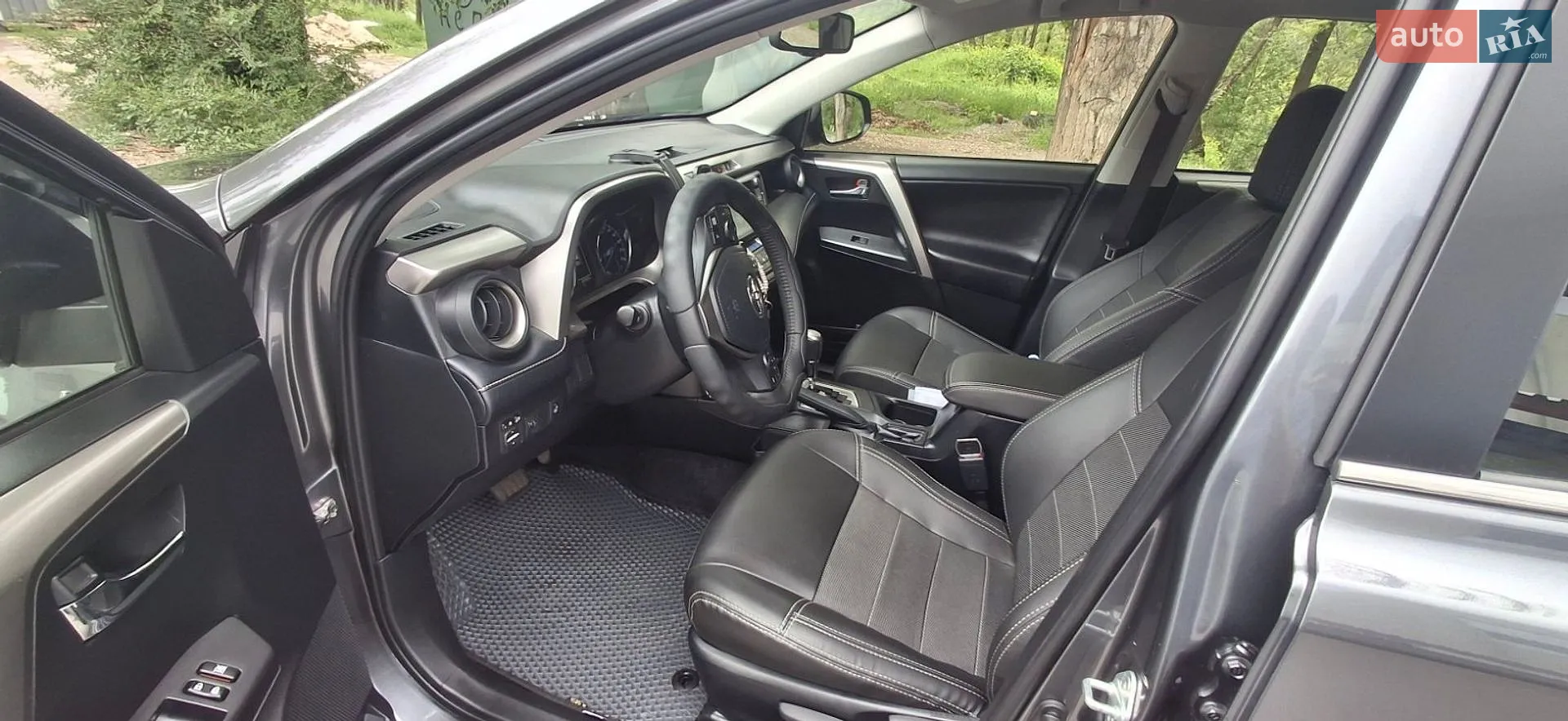 2018 Toyota RAV 4 - мініатюра 14