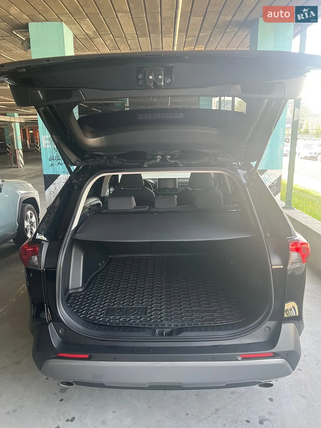 2019 Toyota RAV 4 - мініатюра 5