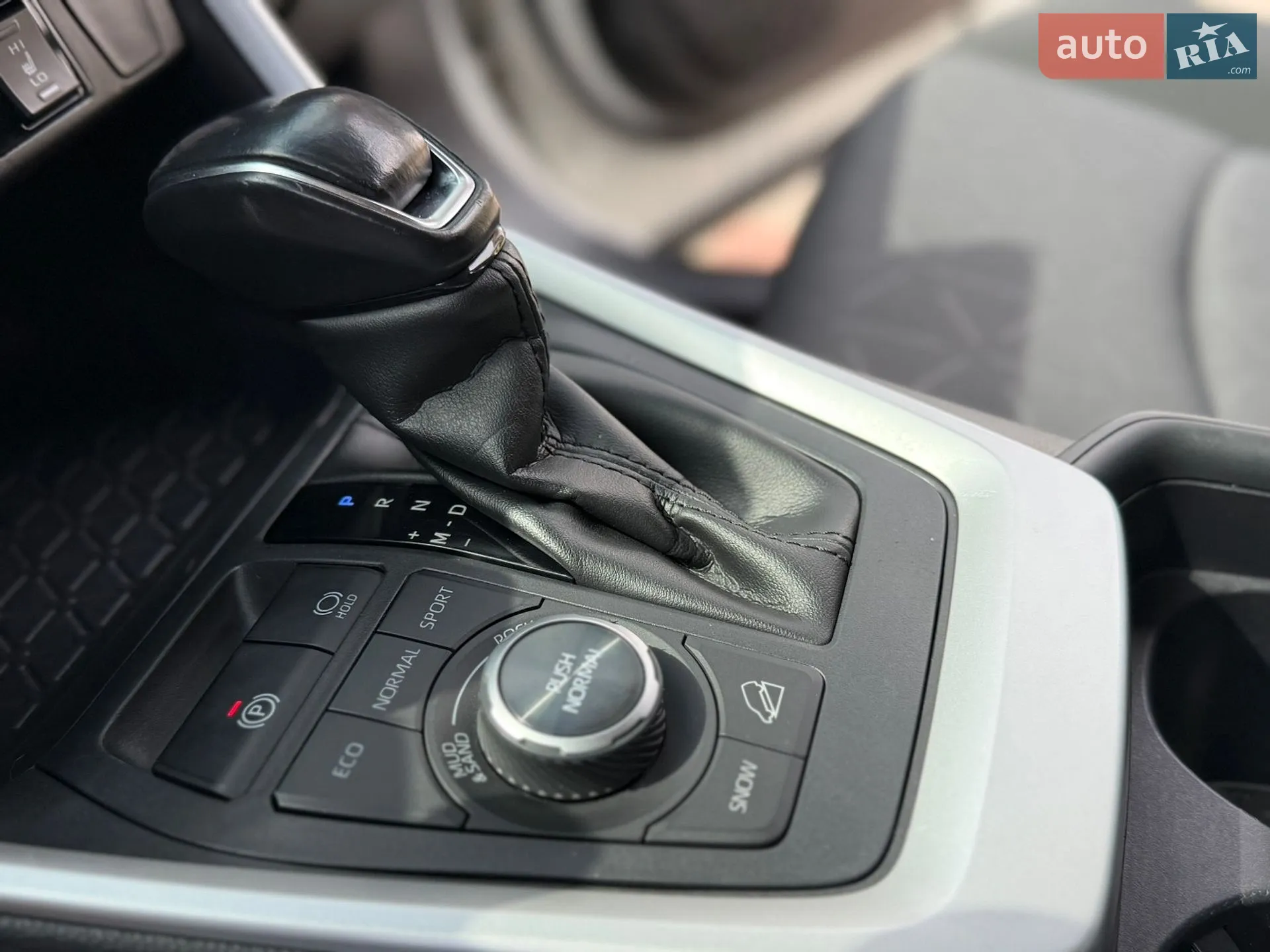 2020 Toyota RAV 4 - мініатюра 34