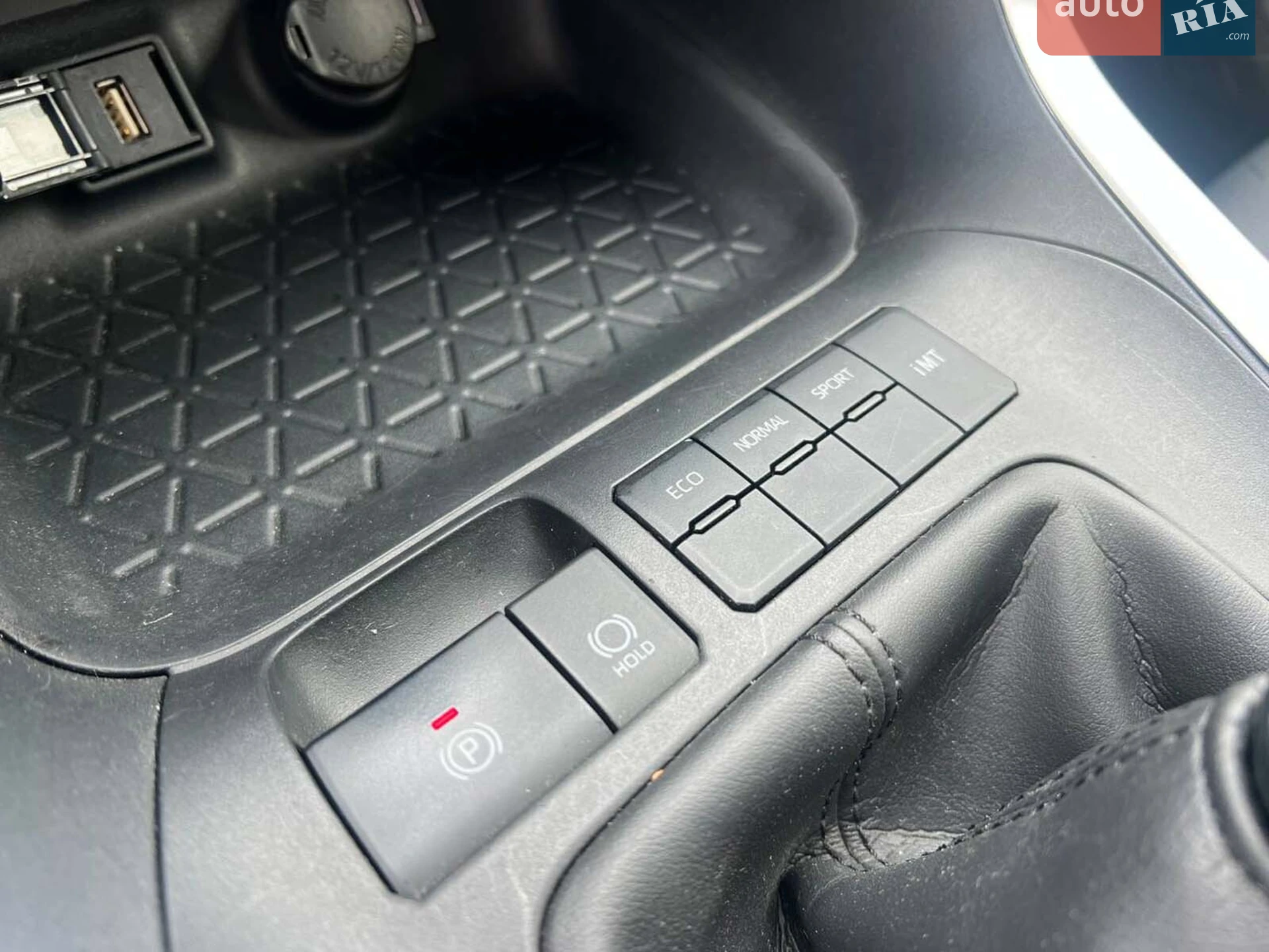 2020 Toyota RAV 4 - мініатюра 35