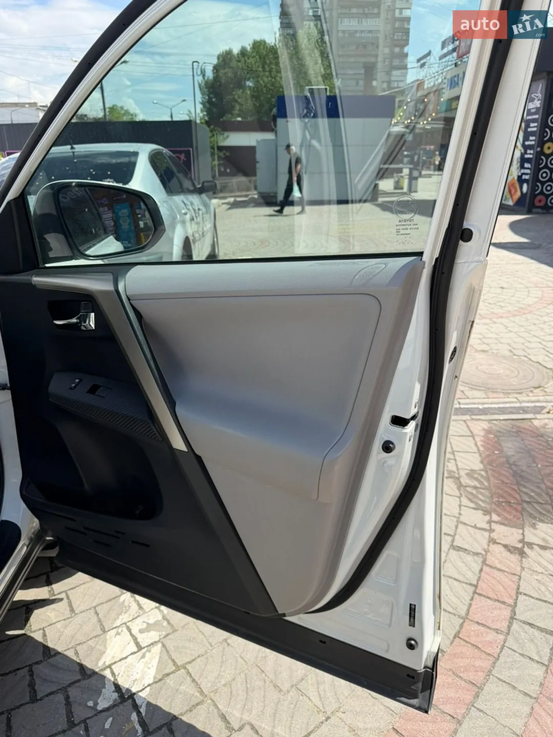 2013 Toyota RAV 4 - мініатюра 6