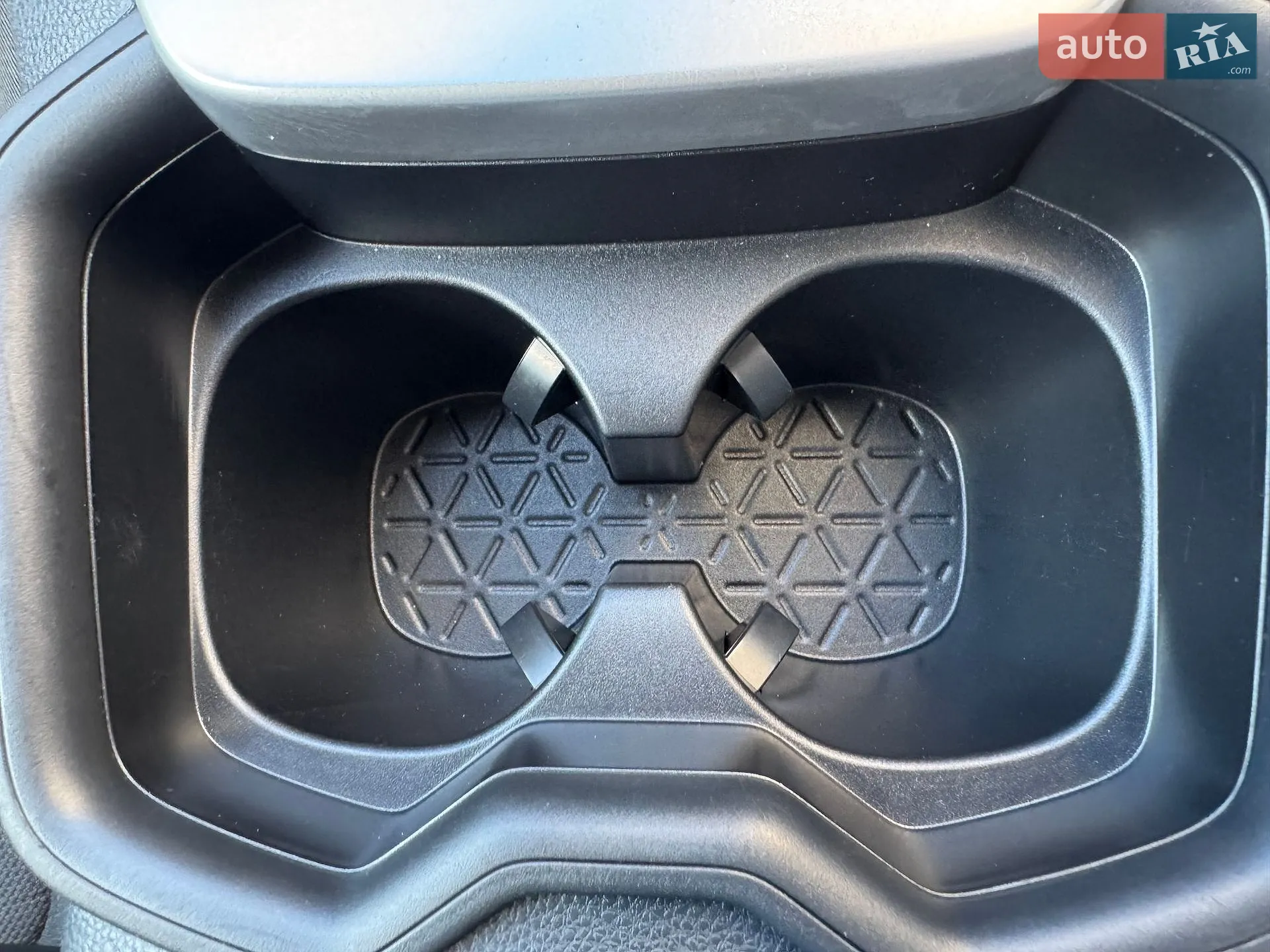 2020 Toyota RAV 4 - мініатюра 31