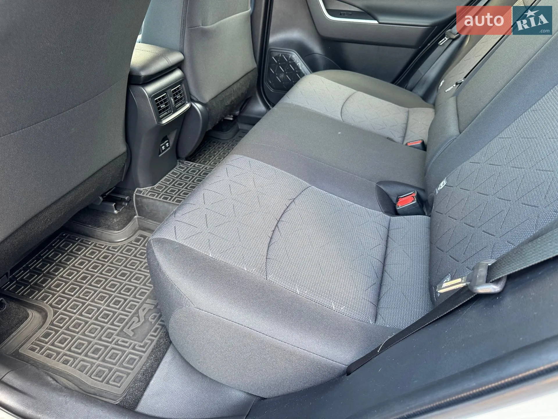 2020 Toyota RAV 4 - мініатюра 41