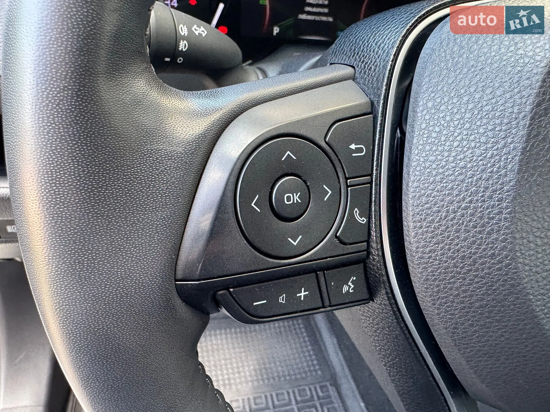 2020 Toyota RAV 4 - мініатюра 51