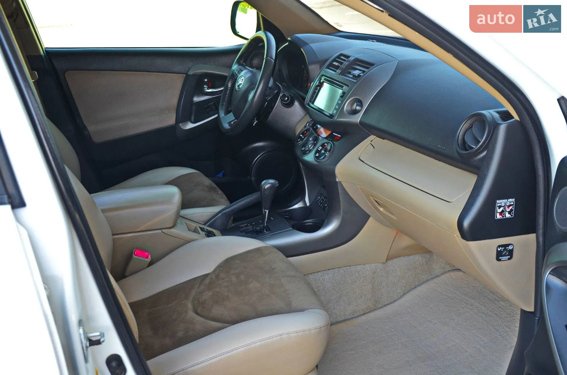 2012 Toyota RAV 4 - мініатюра 9
