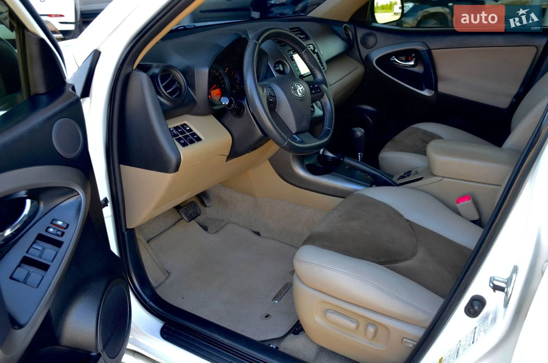 2012 Toyota RAV 4 - мініатюра 6