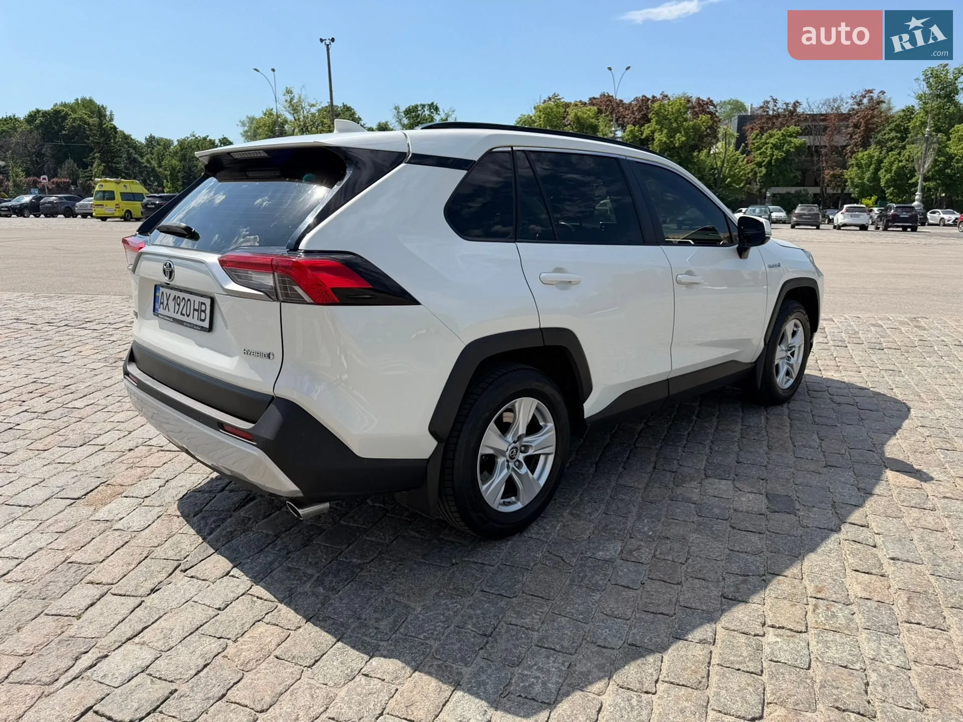 2019 Toyota RAV 4 - мініатюра 8