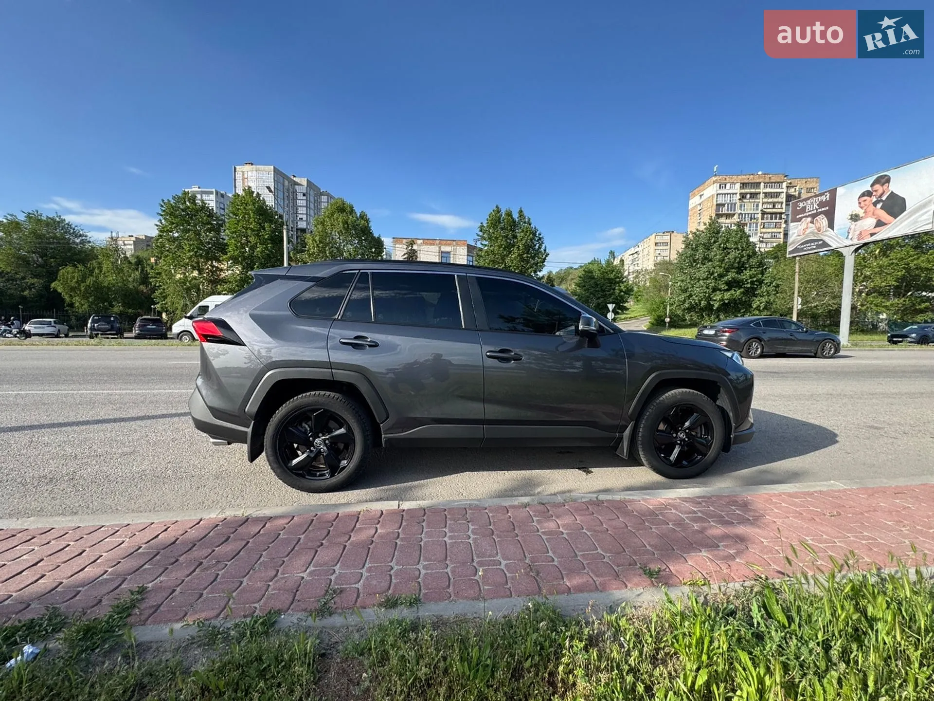 2020 Toyota RAV 4 - мініатюра 4