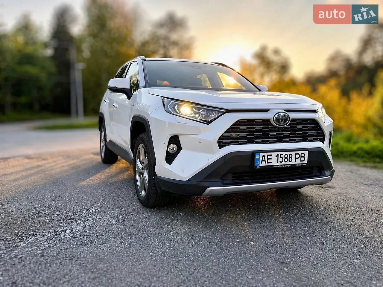 2020 Toyota RAV 4 - мініатюра 10