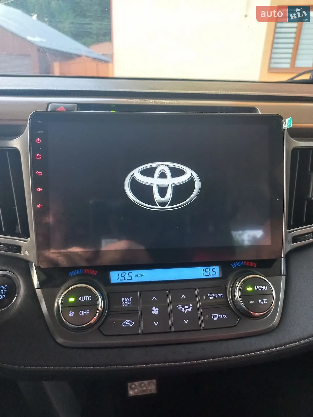 2013 Toyota RAV 4 - мініатюра 22
