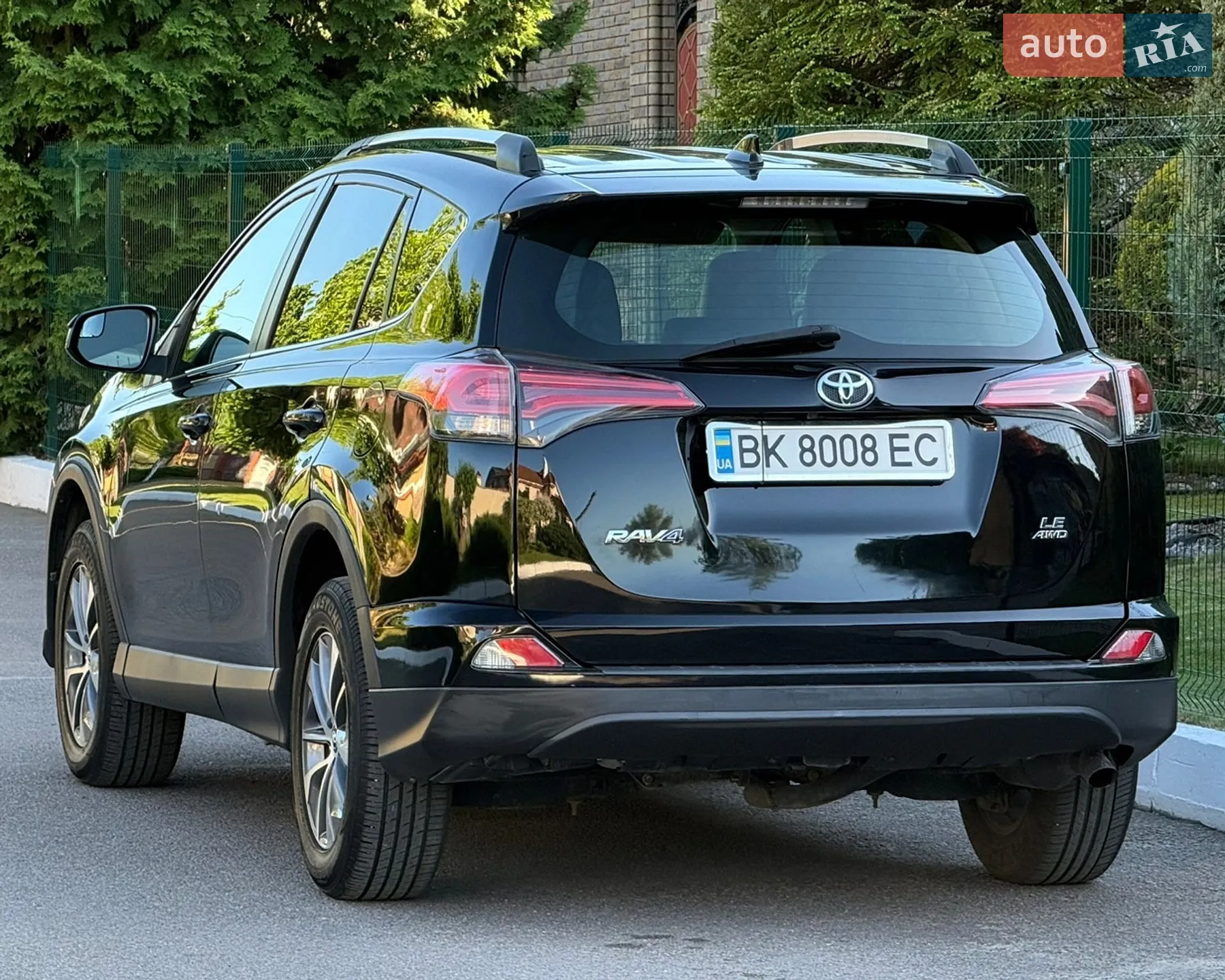 2016 Toyota RAV 4 - мініатюра 12