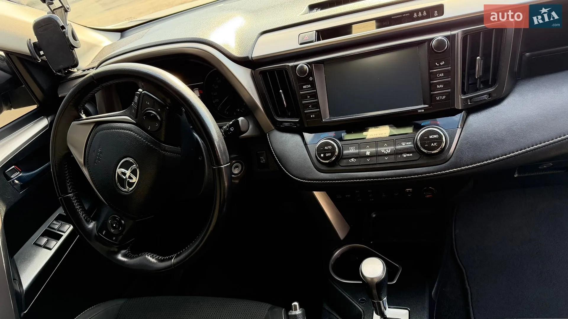 2015 Toyota RAV 4 - мініатюра 11