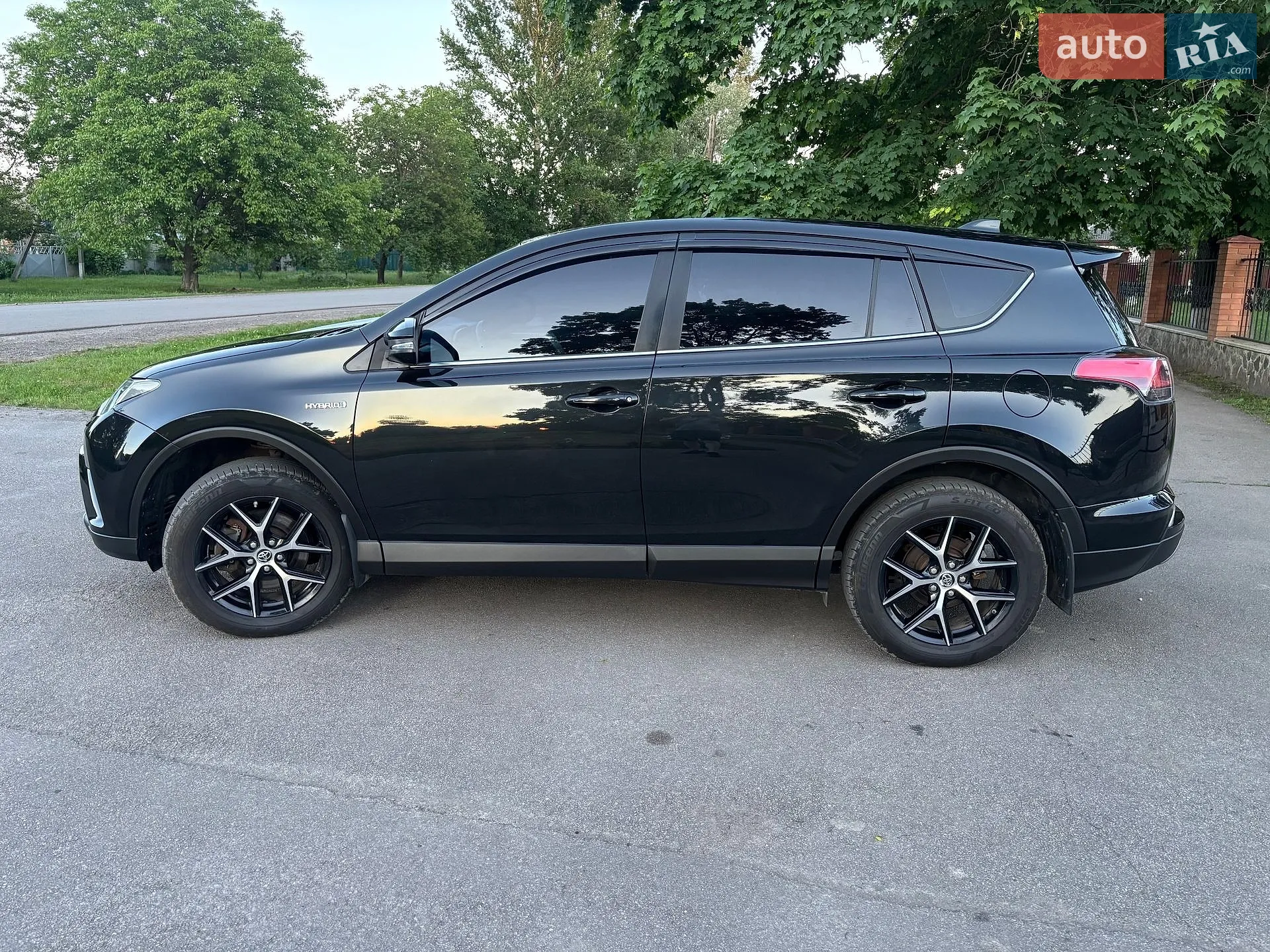 2016 Toyota RAV 4 - мініатюра 3