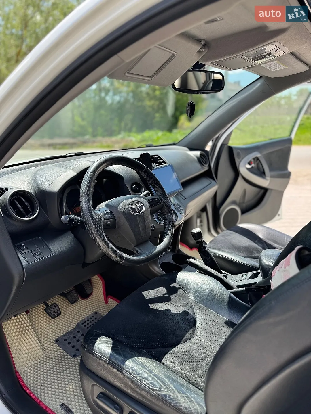 2011 Toyota RAV 4 - мініатюра 7