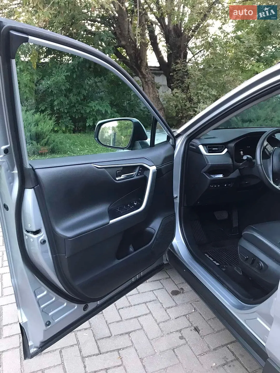 2019 Toyota RAV 4 - мініатюра 21