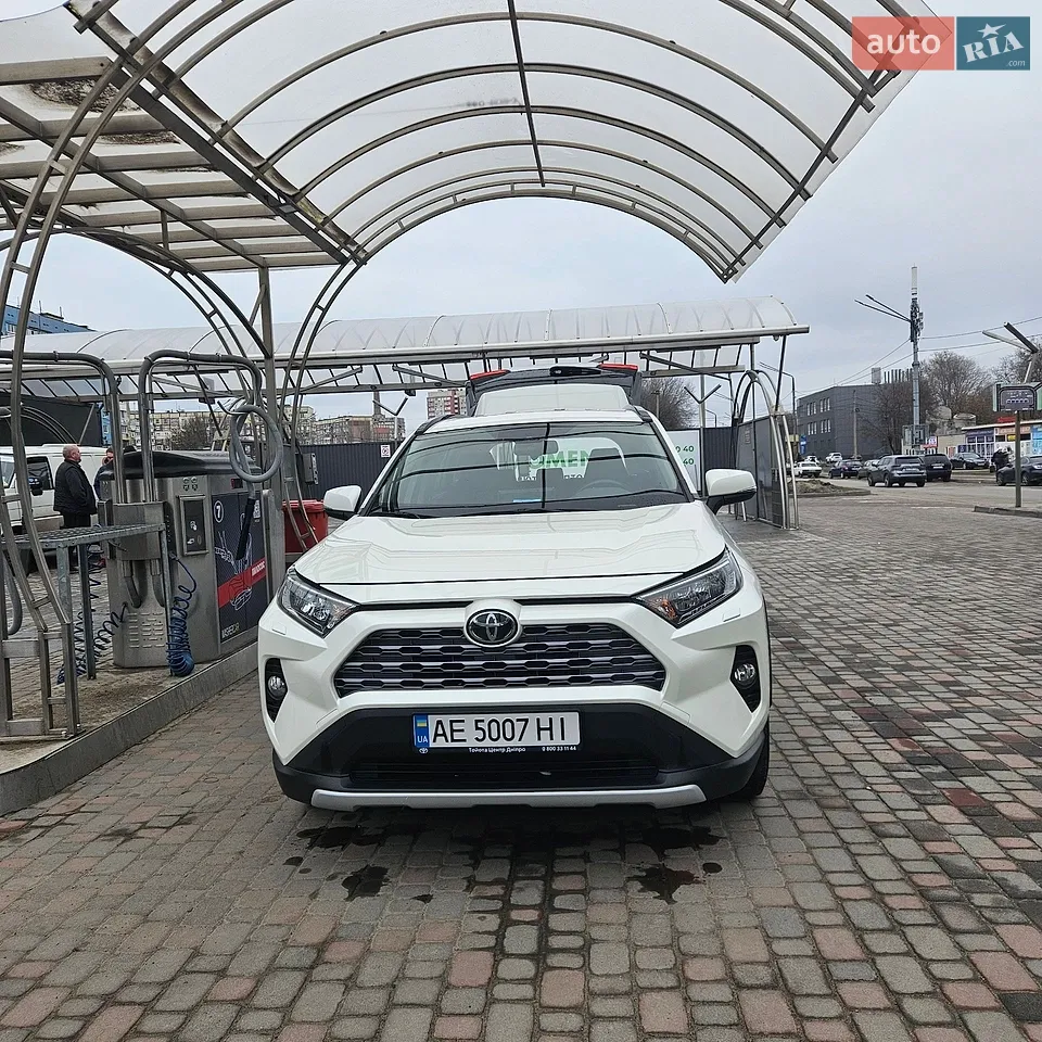 2019 Toyota RAV 4 - мініатюра 9