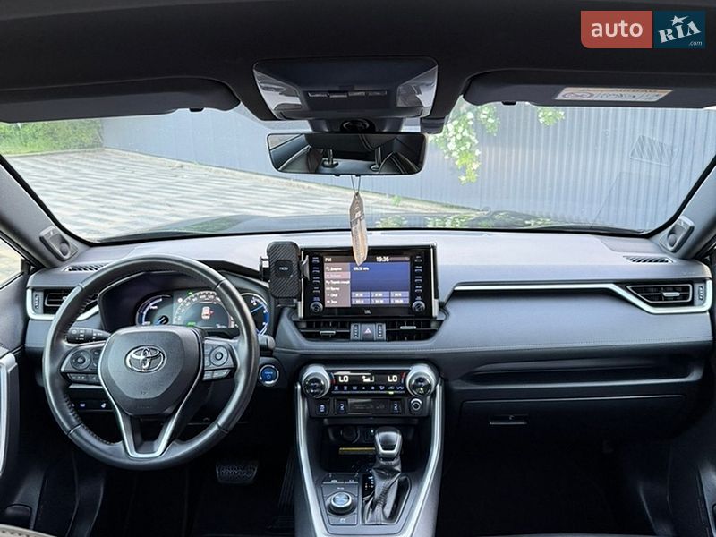 Внедорожник / Кроссовер Toyota RAV4 2020 в Сваляве фото 26 Внедорожник / Кроссовер Toyota RAV4 2020 в Сваляве