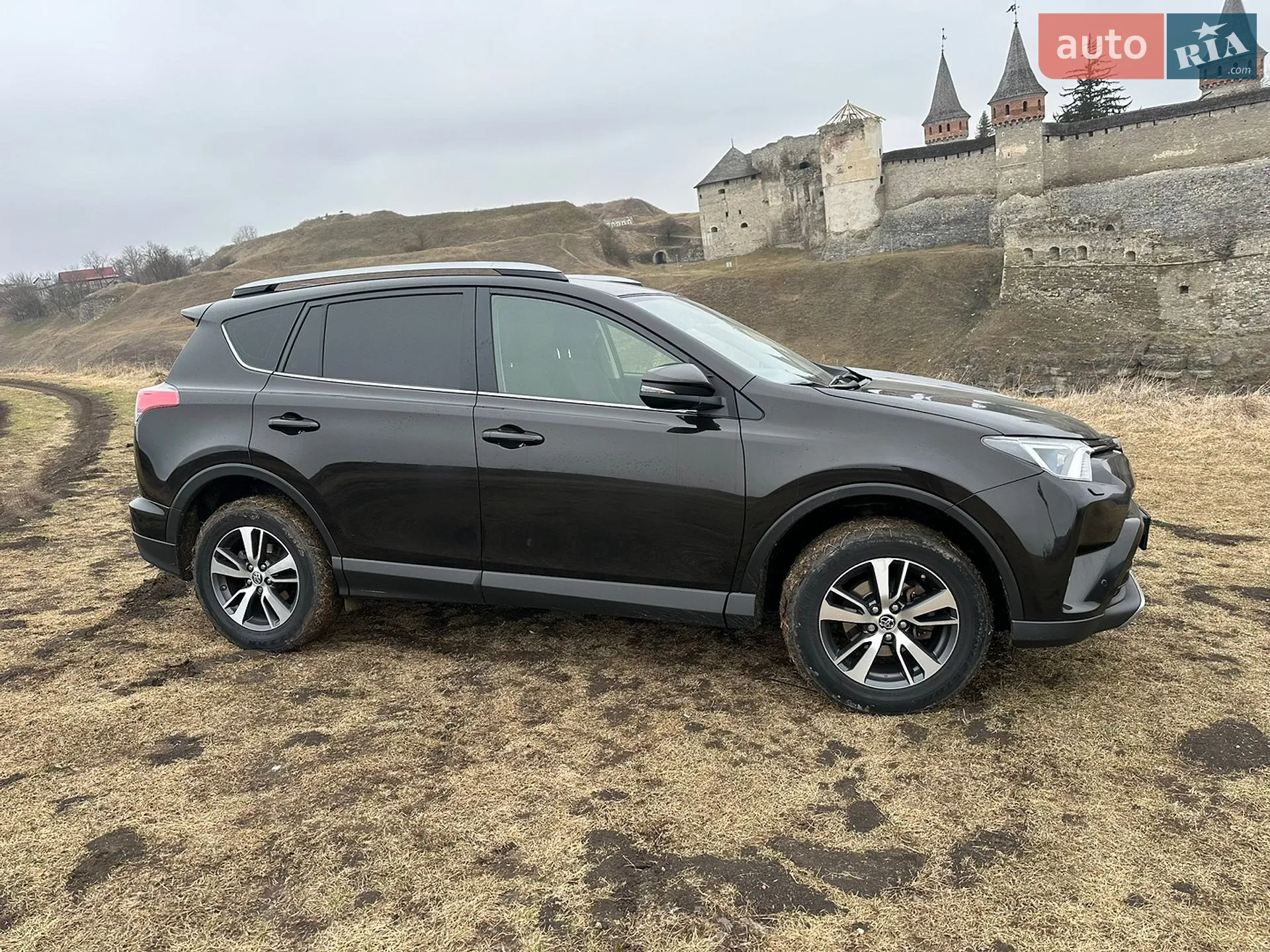 2017 Toyota RAV 4 - мініатюра 6