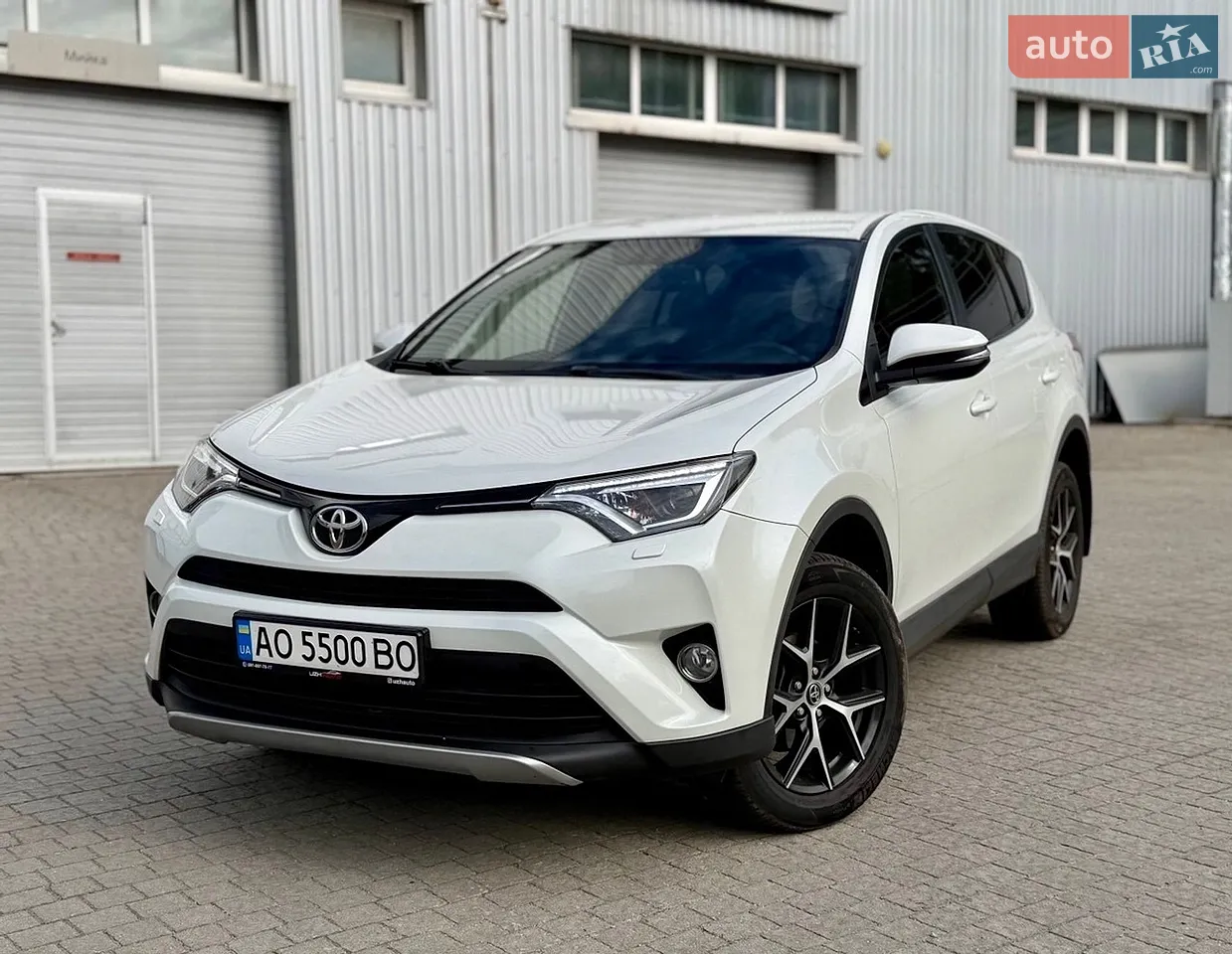 2018 Toyota RAV 4 - мініатюра 17