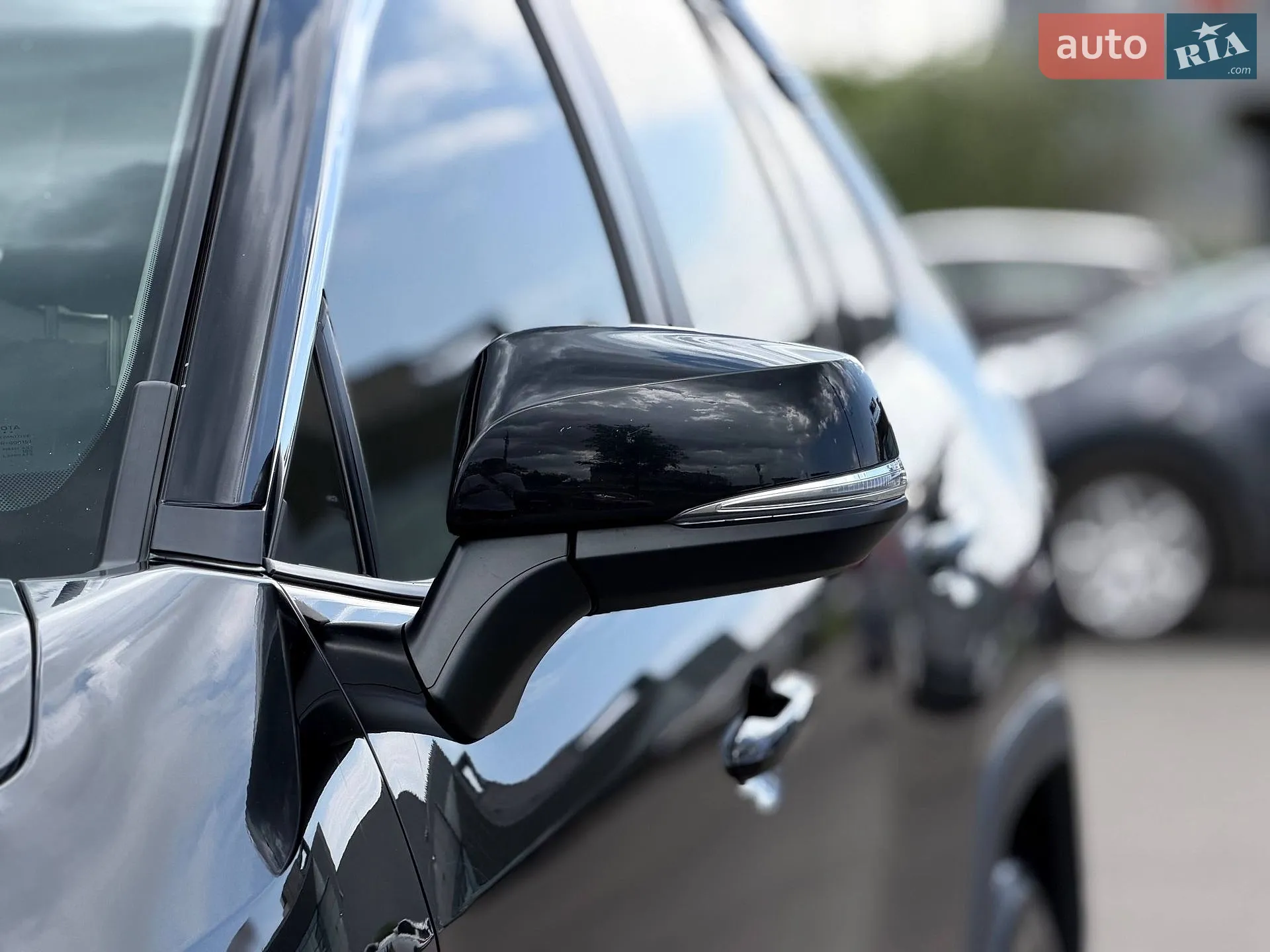 2022 Toyota RAV 4 - мініатюра 9
