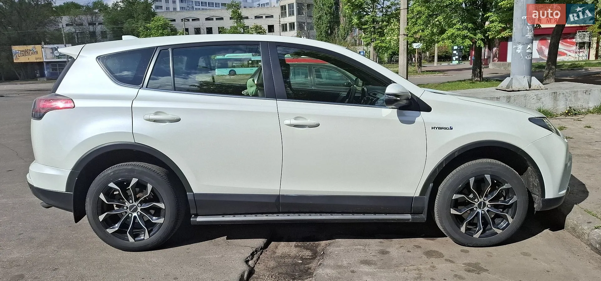 2017 Toyota RAV 4 - мініатюра 4