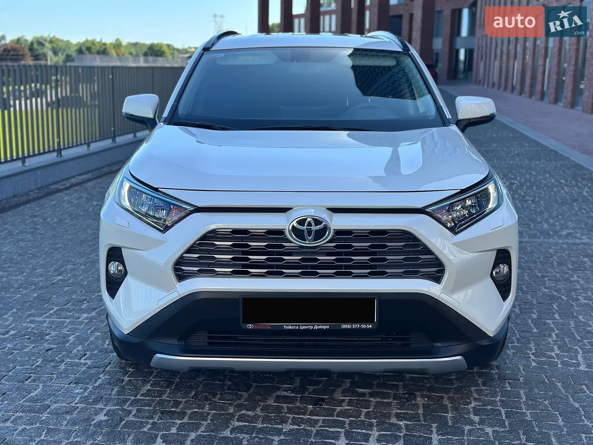 2019 Toyota RAV 4 - мініатюра 4