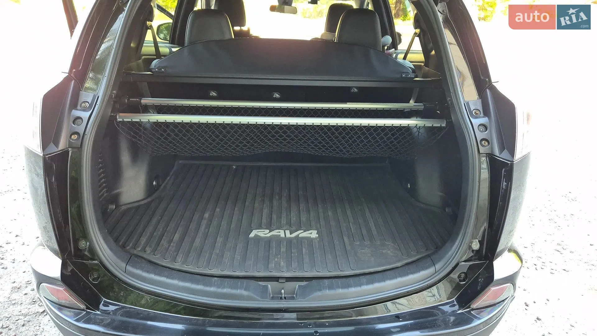 2017 Toyota RAV 4 - мініатюра 15