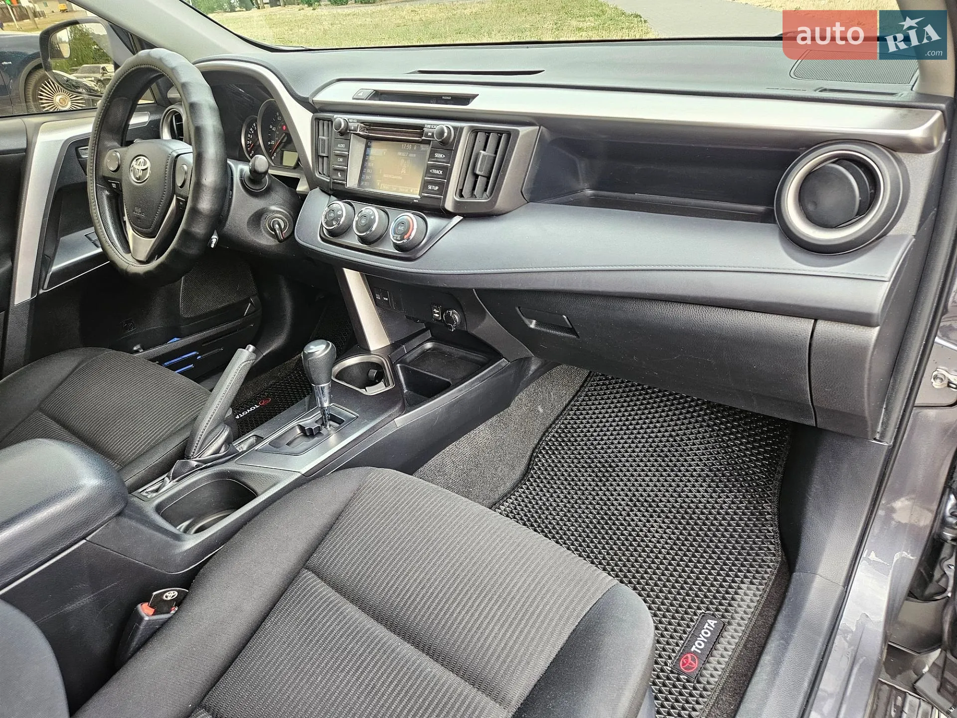 2016 Toyota RAV 4 - мініатюра 13